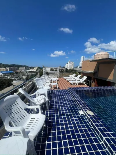 OYO Dynasty Hotel – Foto 8