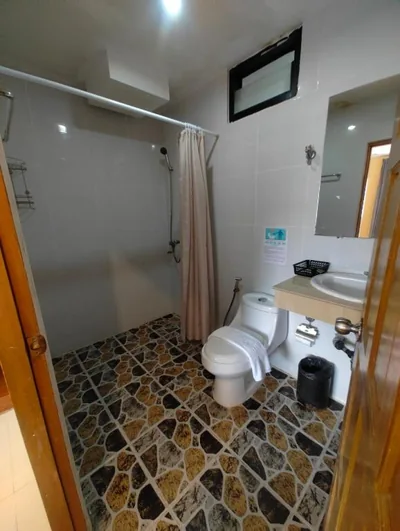 OYO Dynasty Hotel – Foto 14